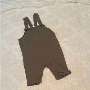 SHEIN Kids Olive Green/Brown Overalls